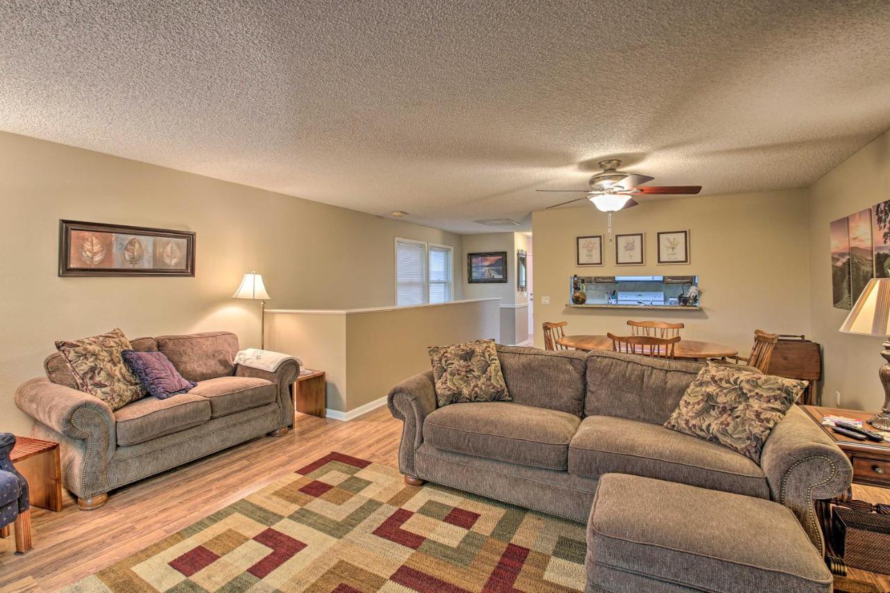 Hot Springs Village Retreat With Deck 3 Mi To Golf! Extérieur photo
