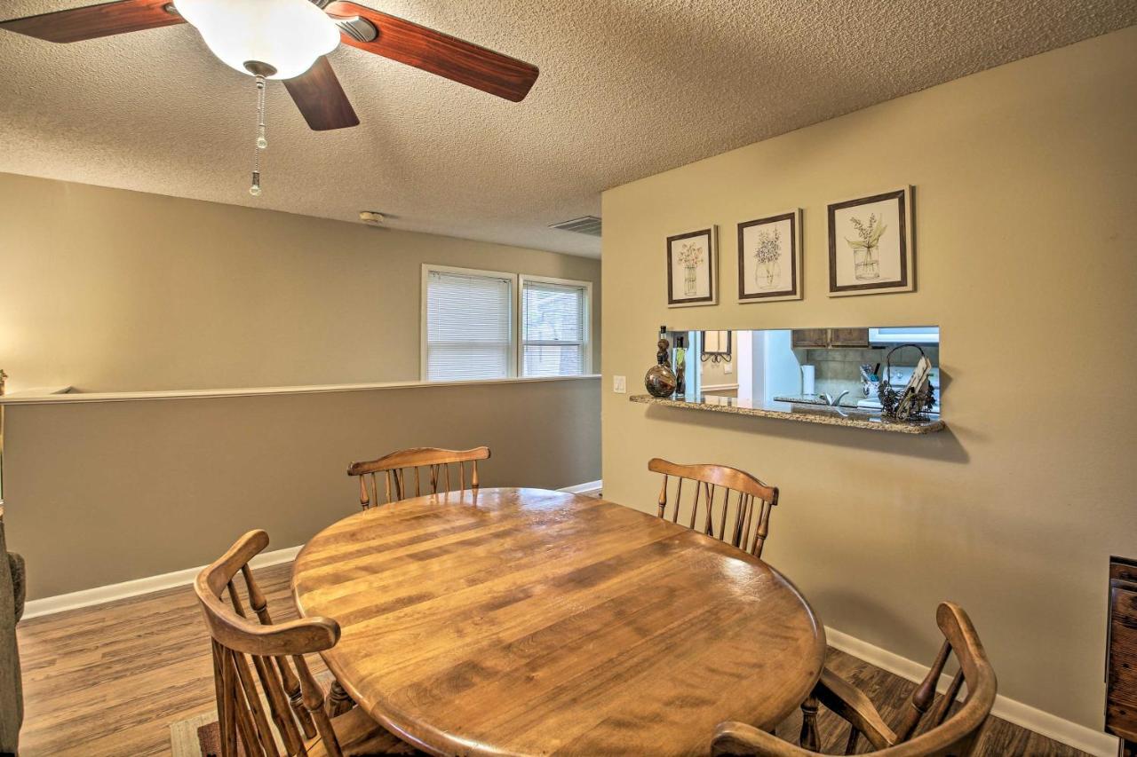 Hot Springs Village Retreat With Deck 3 Mi To Golf! Extérieur photo