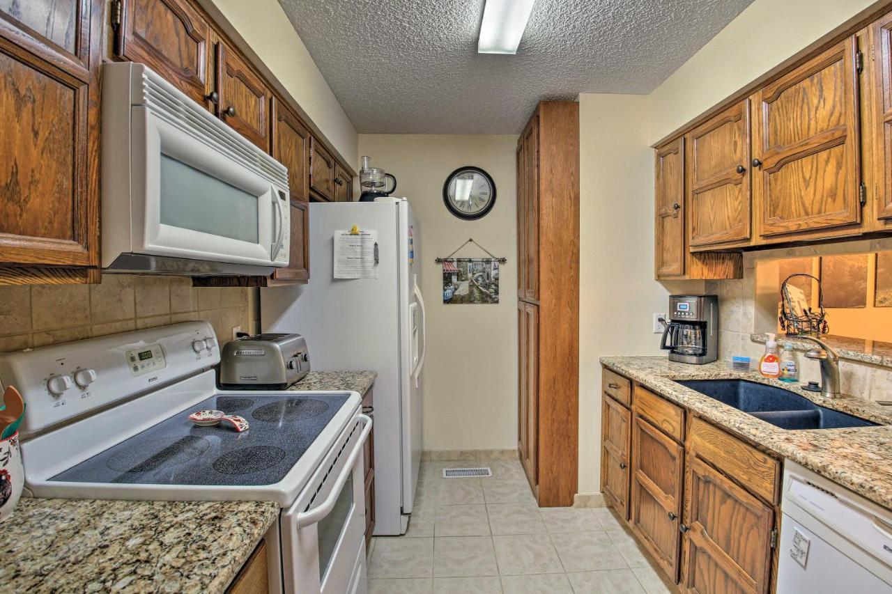 Hot Springs Village Retreat With Deck 3 Mi To Golf! Extérieur photo