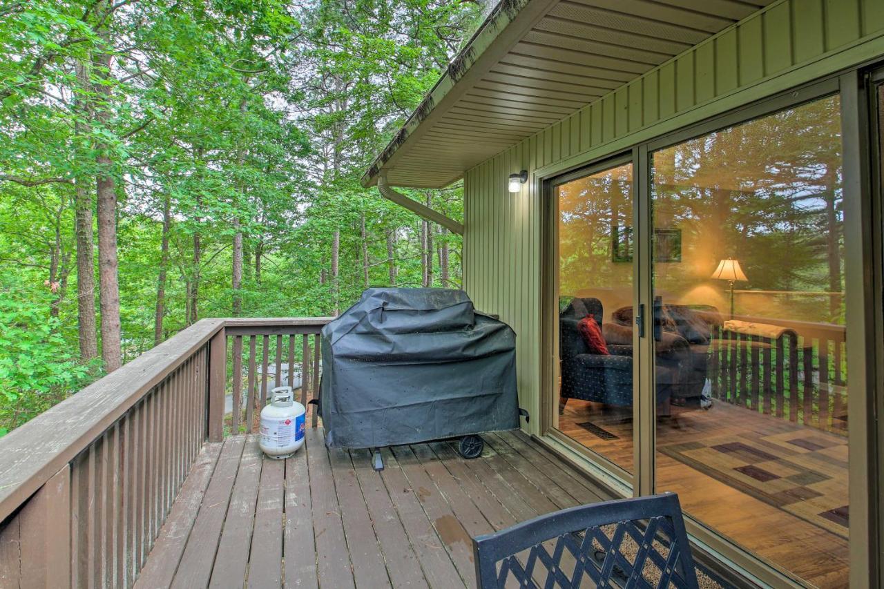 Hot Springs Village Retreat With Deck 3 Mi To Golf! Extérieur photo