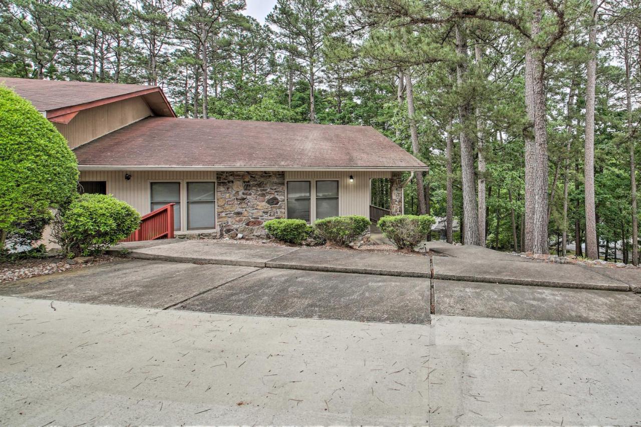 Hot Springs Village Retreat With Deck 3 Mi To Golf! Extérieur photo